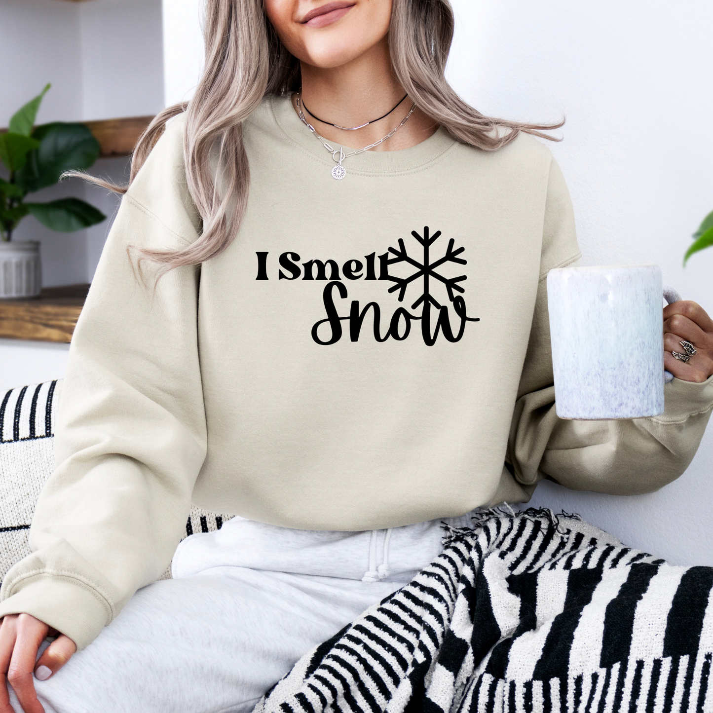 I Smell Snow Crewneck Sweatshirt–Cozy Gilmore Girls Apparel
