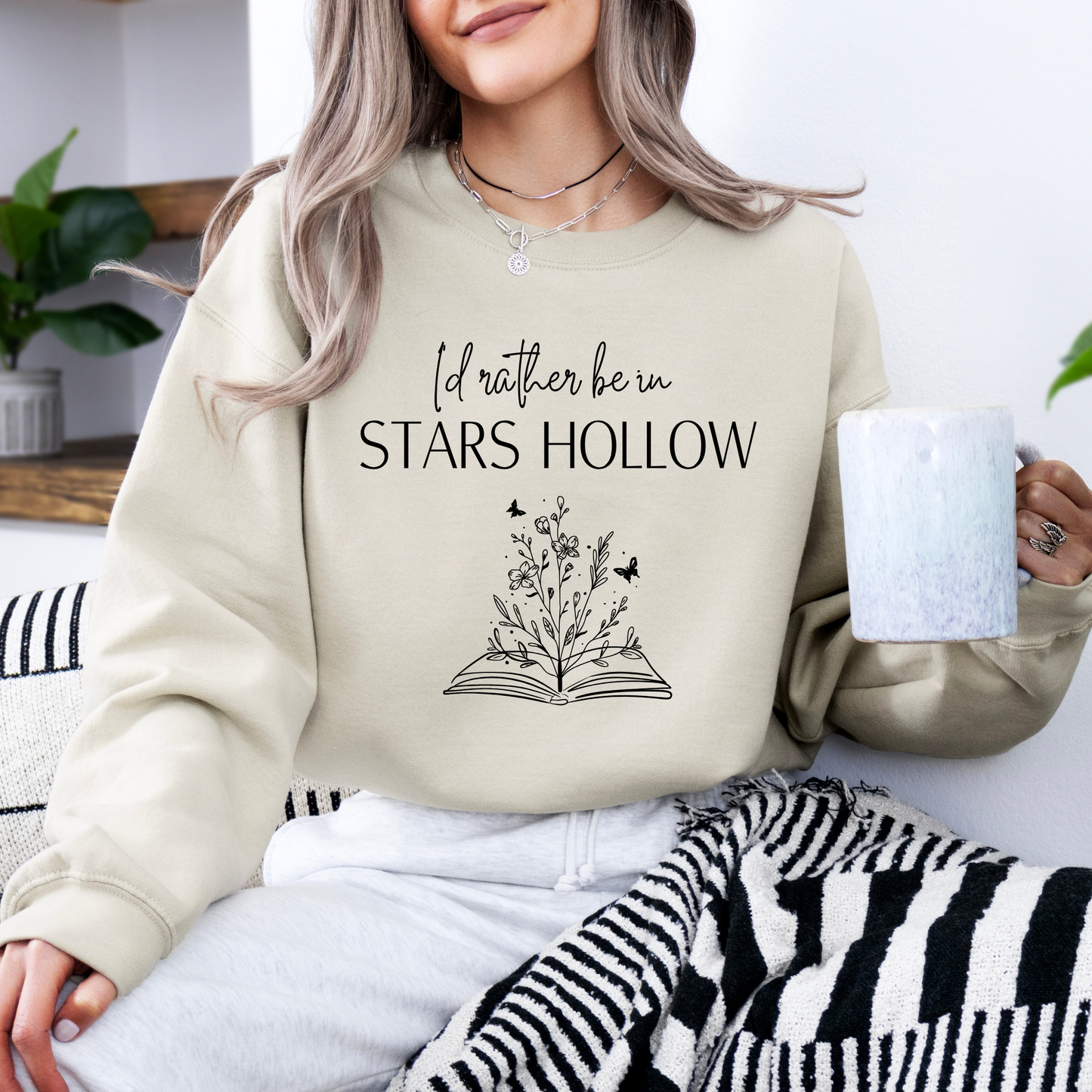 I’d Rather Be in Stars Hollow With Books-Gilmore Girls Crewneck Sweatshirt