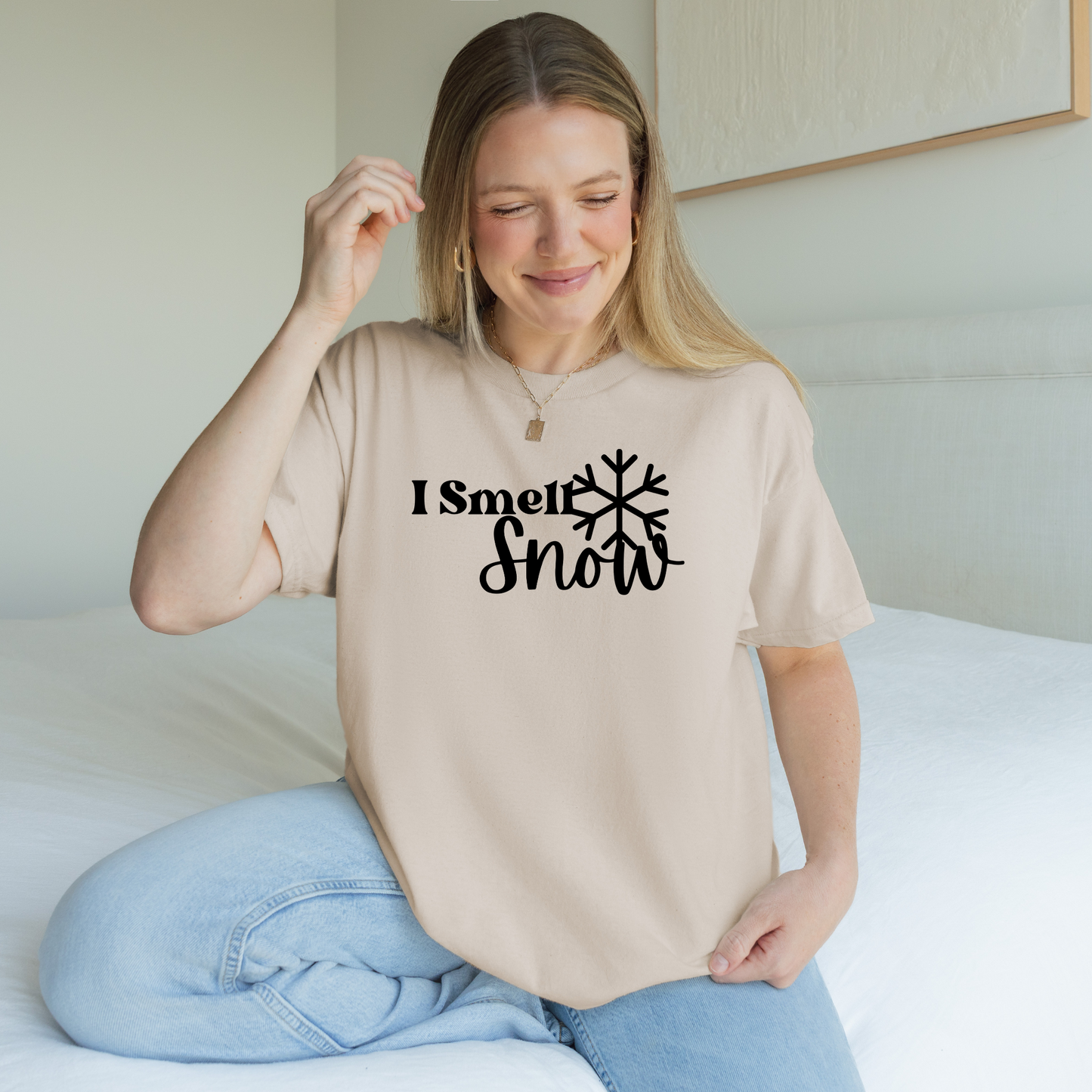"I Smell Snow" Cotton T-Shirt–Cozy Gilmore Girls Apparel