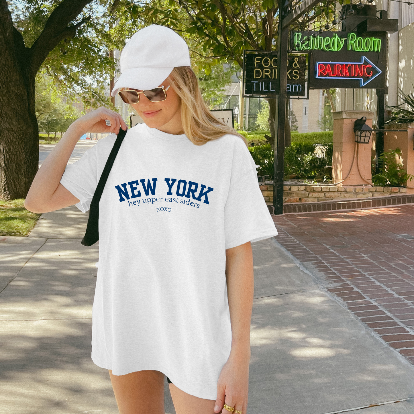 NYC Upper East Siders XOXO-Chic Gossip Girl T-Shirt