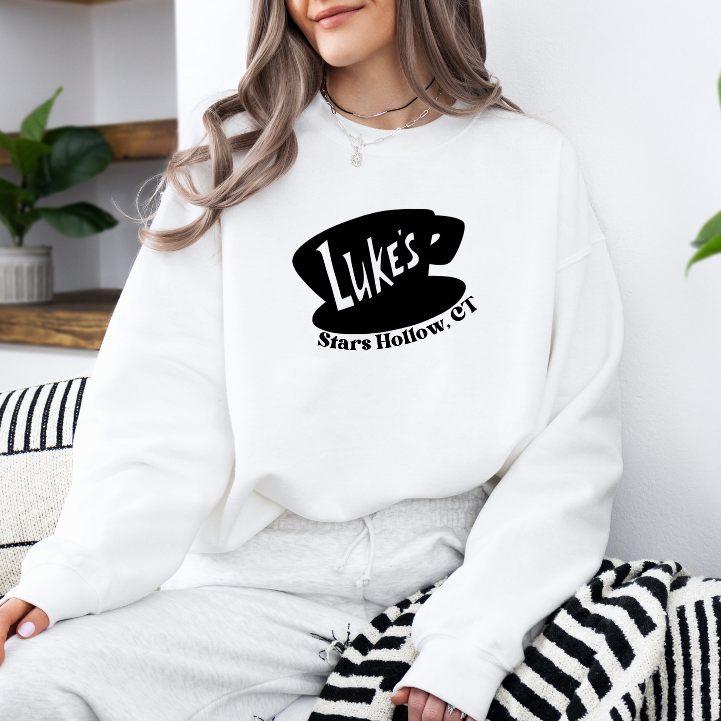 Luke’s Diner Crewneck Sweatshirt-Stars Hollow GG Apparel