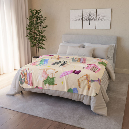 Cozy Reader Sherpa Fleece Blanket-Cream
