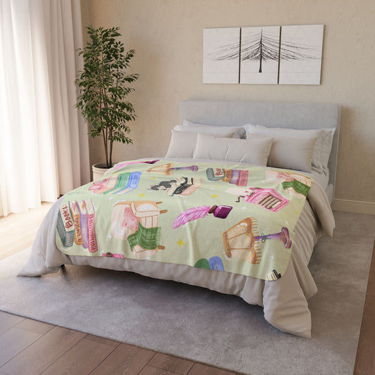 Cozy Reader Sherpa Fleece Blanket-Green