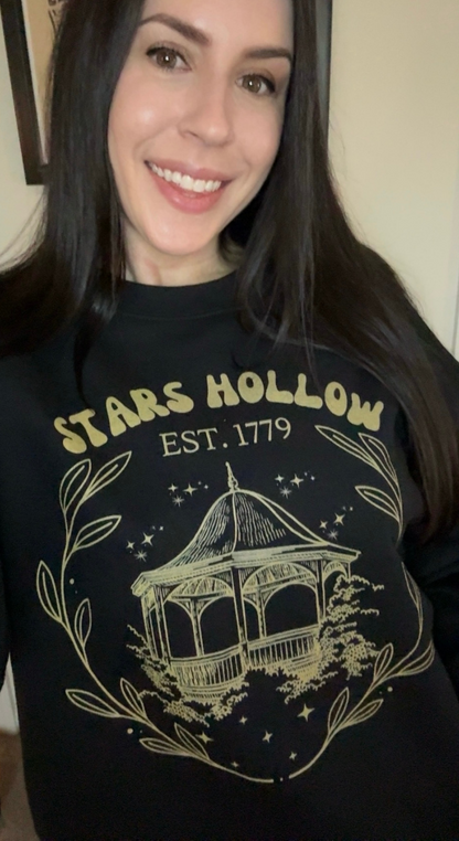 Stars Hollow Gazebo Crewneck-Gilmore Girls Vintage Apparel