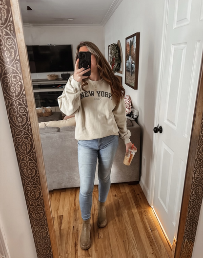 Vintage New York XOXO Crewneck Sweatshirt-Gossip Girl Apparel